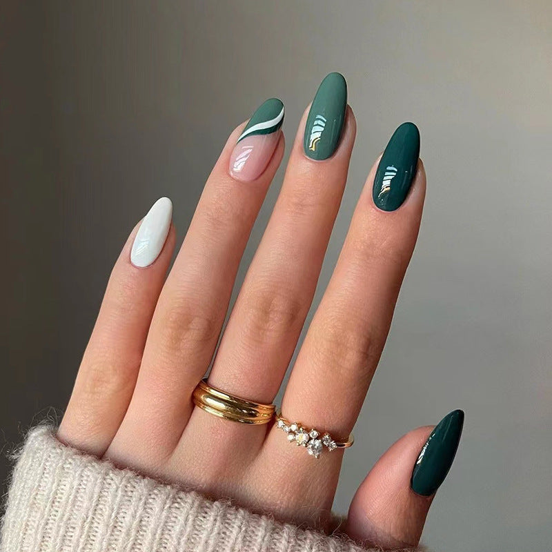Elegant Almond Nail Inspo Trends