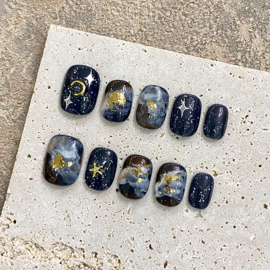 Glowing Stardust Cascade | Short Squoval Manicure | Handmade Press On Nails H333