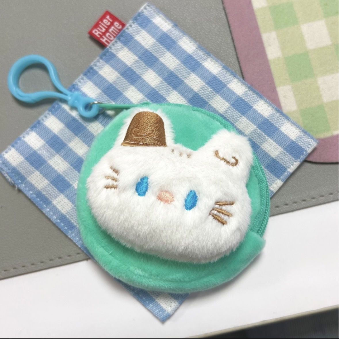 Fluffy Kitty Mini Bags | Pouch Keychain Wallet| Cosmetic Bag | Airpods Bag Coin Purse B21