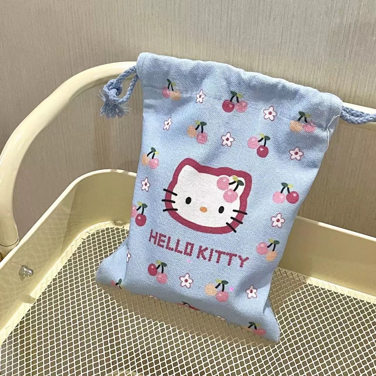 Hello Kitty Storage Bags |Pouch Keychain Wallet| Cosmetic Makeup Bag | Pencil case Coin Purse B34