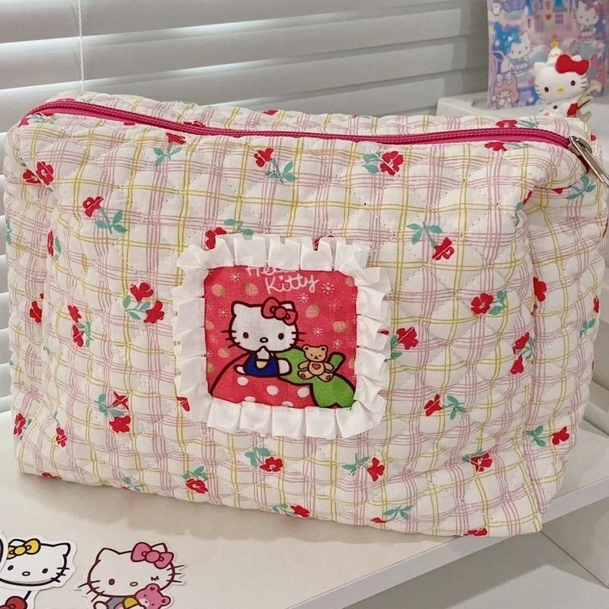 Hello Kitty Storage Bags |Pouch Keychain Wallet| Cosmetic Makeup Bag | Pencil case Coin Purse B42