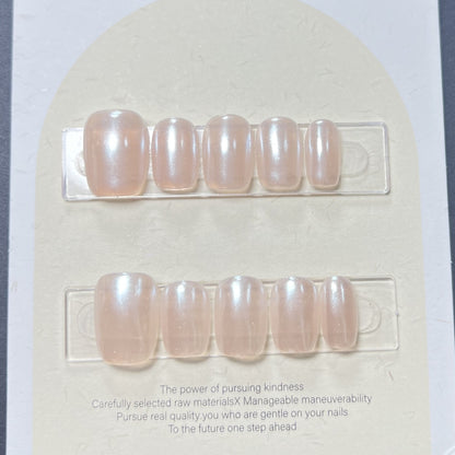 Soothing Ivory Radiance| Short Squoval Manicure | Handmade Press On Nails H106