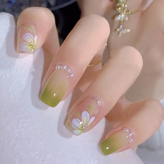 Verdant Bloom | Short Squoval Manicure | Press On Nails