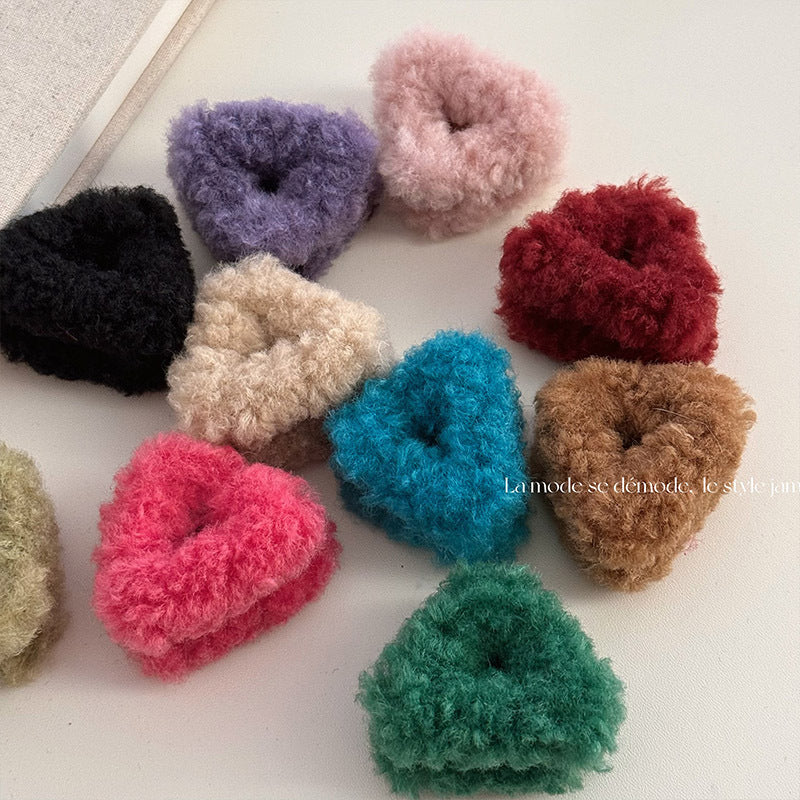 Triangle Plush Hair Clip | Fuzzy Hair Claw |Furry Hair Barrette |Duckbill Hairpin A73