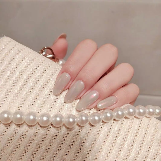 Opalescent White| Medium Almond Manicure | Press On Nails N779