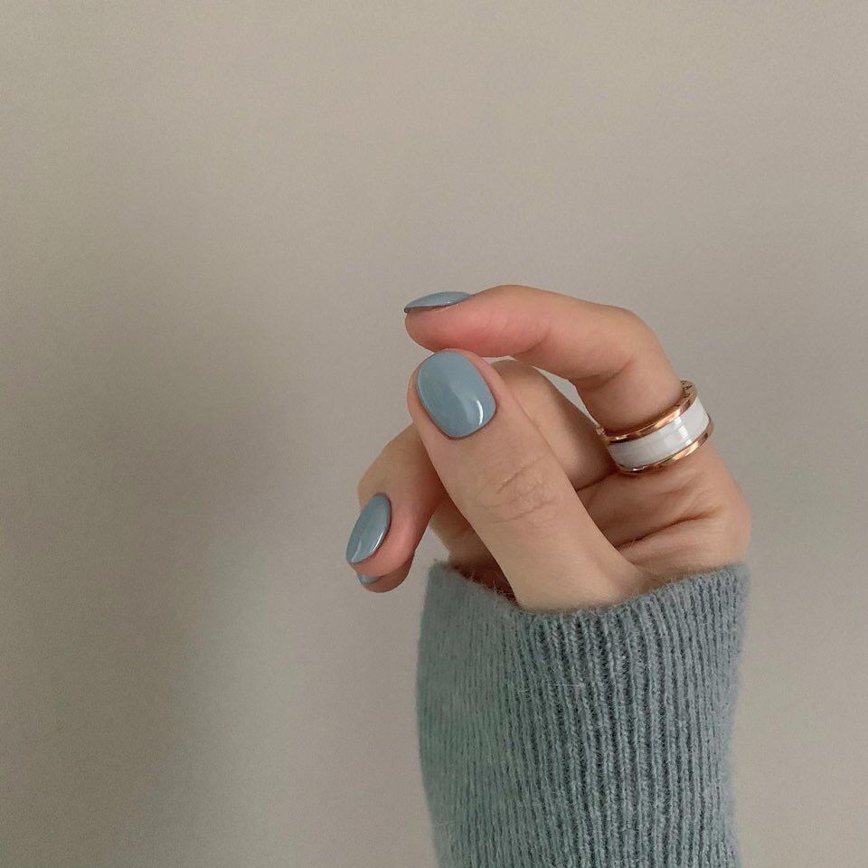 Smoggy Blue | Short Squoval Manicure | Press On Nails N686