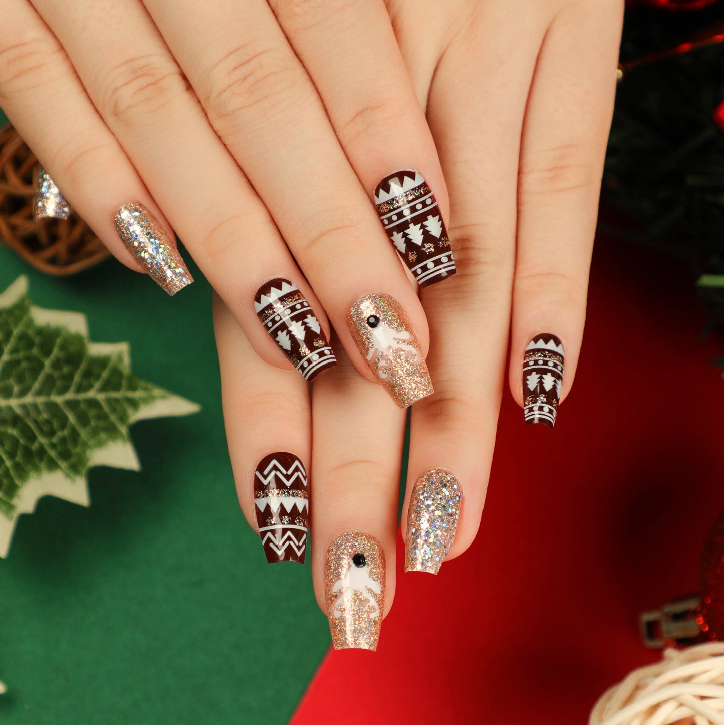 Golden Reindeer | Medium Coffin Manicure | Press On Nails N481