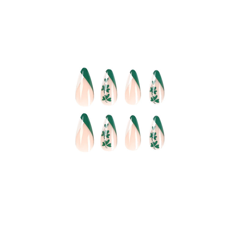 Verdant Clover| Medium Almond Manicure | Press On NailsN593