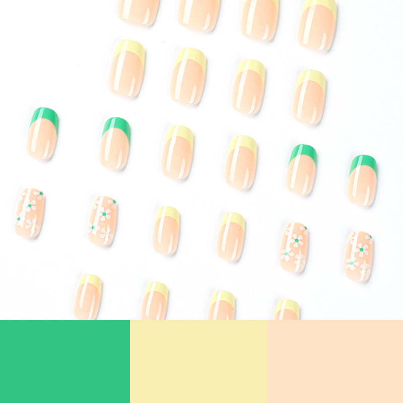 Pastel Flowers | Short Squoval Manicure | Press On Nails N356