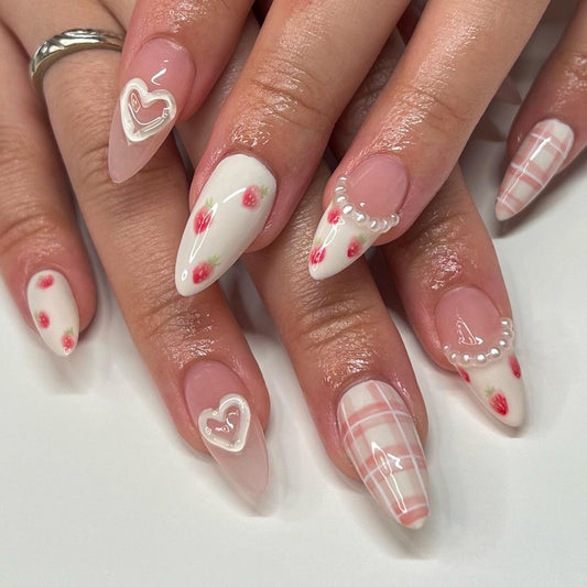 Sweet Strawberry| Medium Almond Manicure | Press On Nails N539