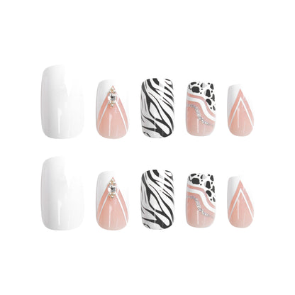 Wild Stripes&Spots| Medium Squoval Manicure | Press On Nails N610