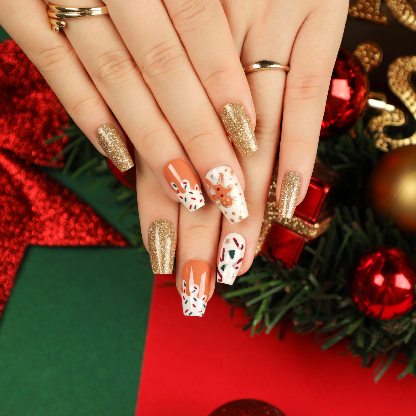 Glitzy Gingerbread | Medium Coffin Manicure | Press On Nails N397