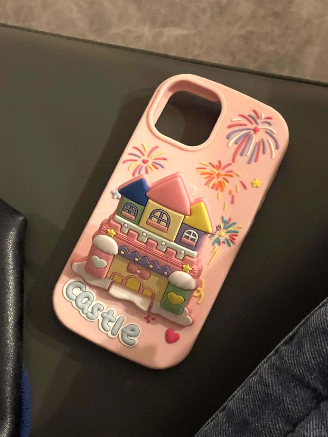 Flip Castel iPhone Case L30