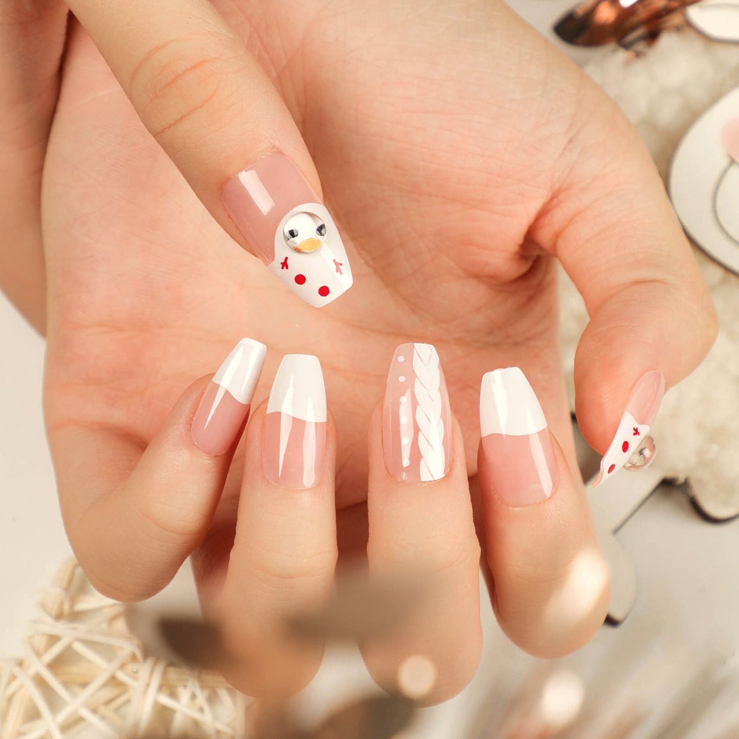 Snowy Delight | Medium Coffin Manicure | Press On Nails N500