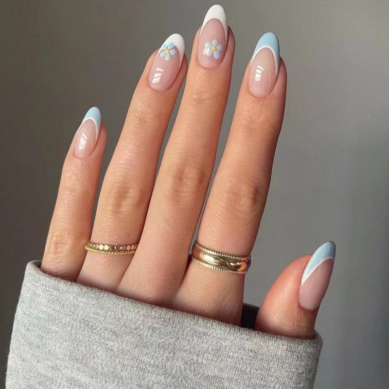 Blossoming Baby Blue | Short Almond Manicure | Press On Nails N534