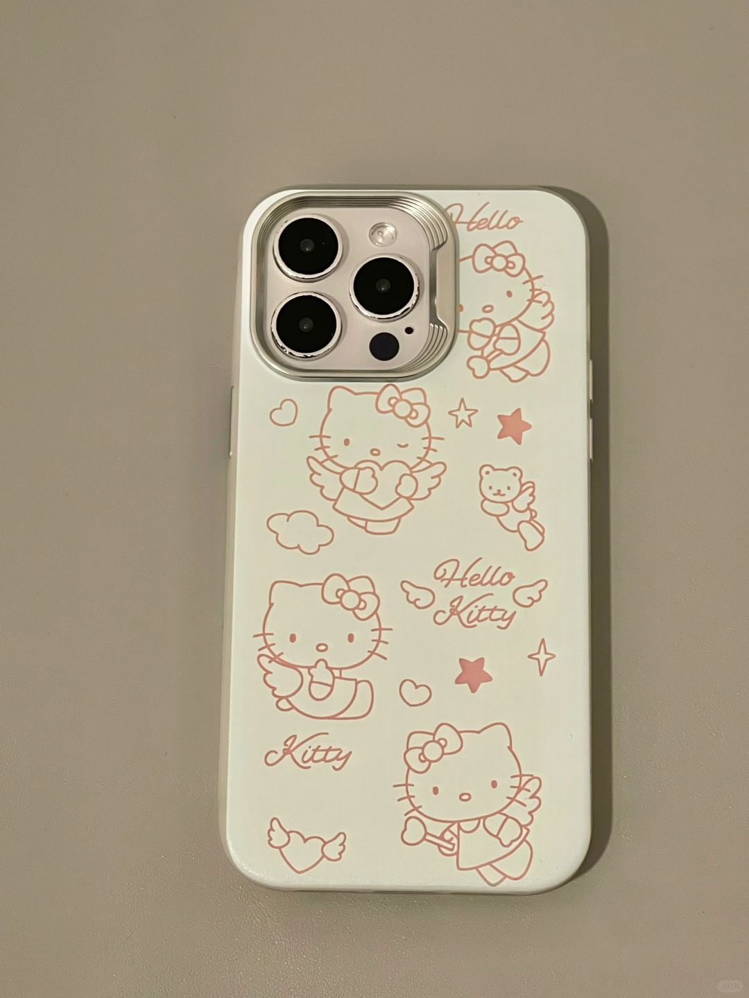 Angle Hello Kitty iPhone Case L33