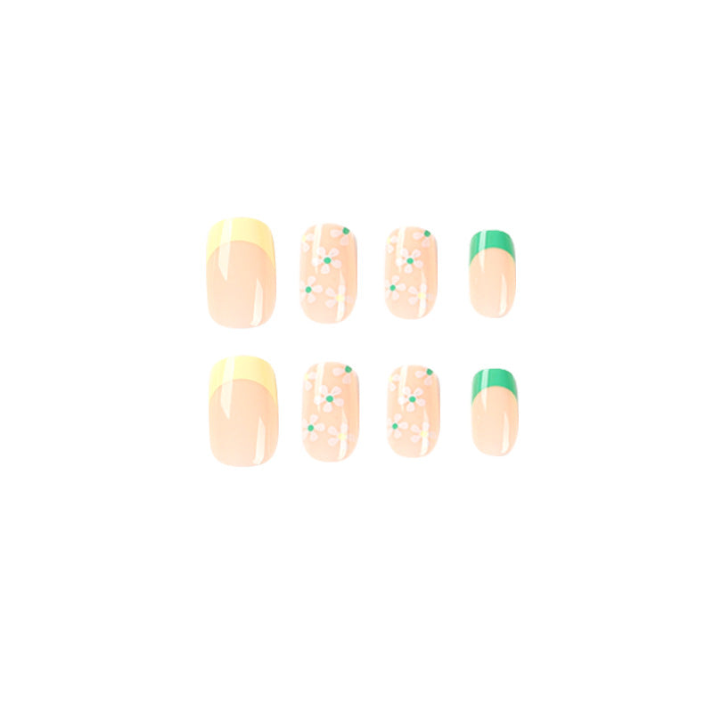 Pastel Flowers | Short Squoval Manicure | Press On Nails N356